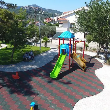 ホテル The Park Marmaris Armutalanı